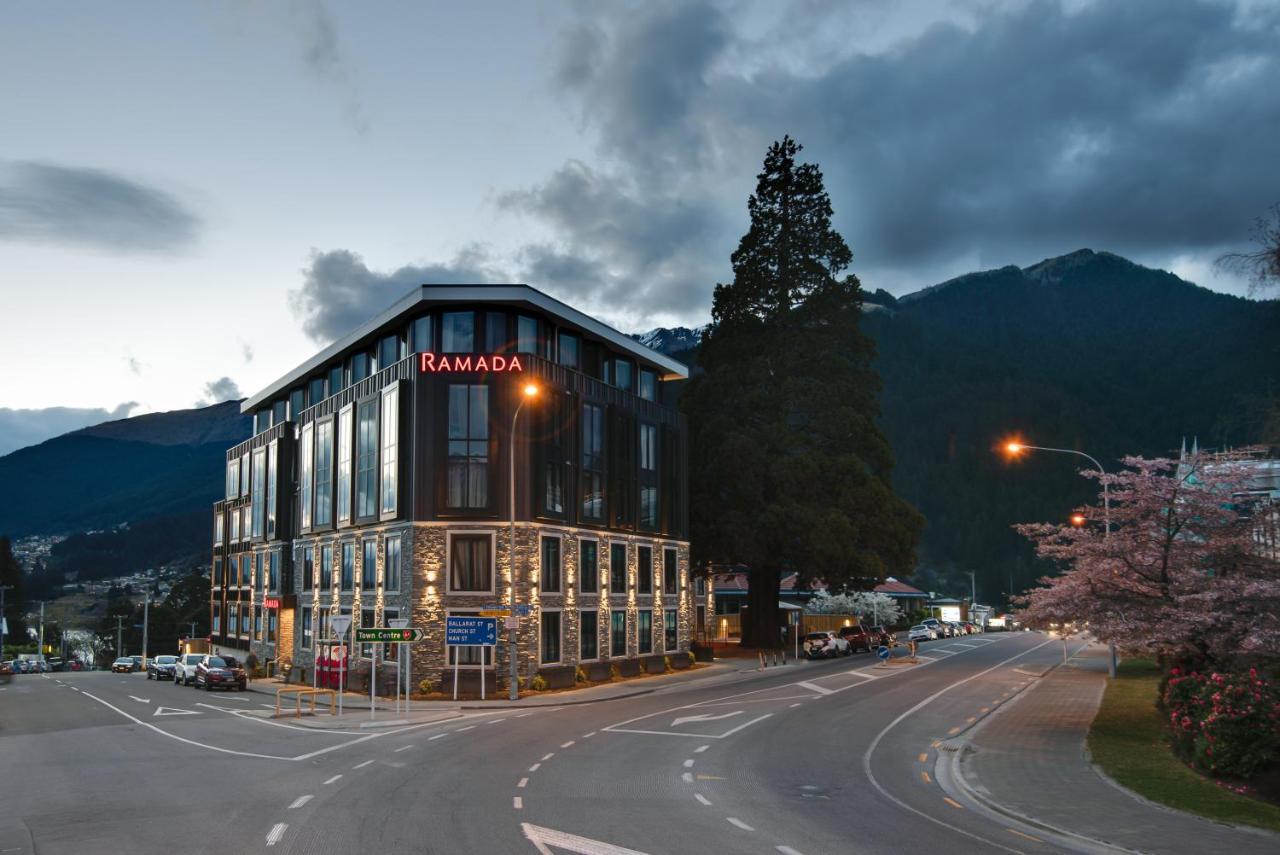 Ramada By Wyndham Queenstown Central Bagian luar foto