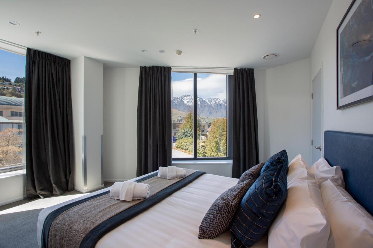 Ramada By Wyndham Queenstown Central Bagian luar foto