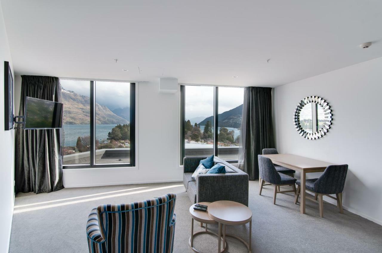 Ramada By Wyndham Queenstown Central Bagian luar foto